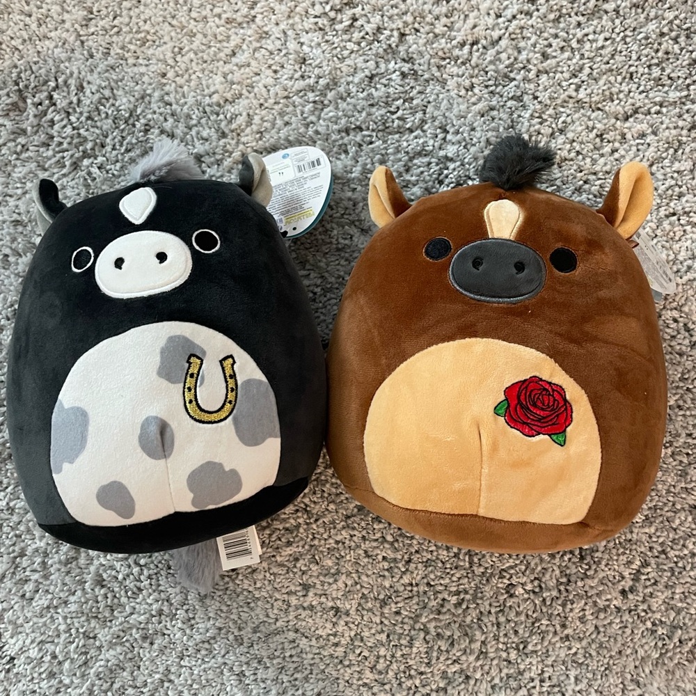 Kentucky derby squishmallow